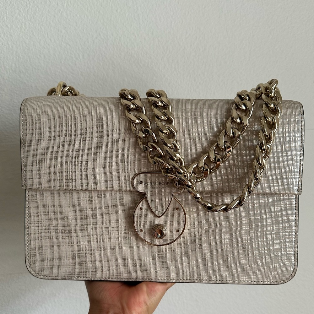 Henri Bendel Cream Shoulder/ Crossbody Bag ✨